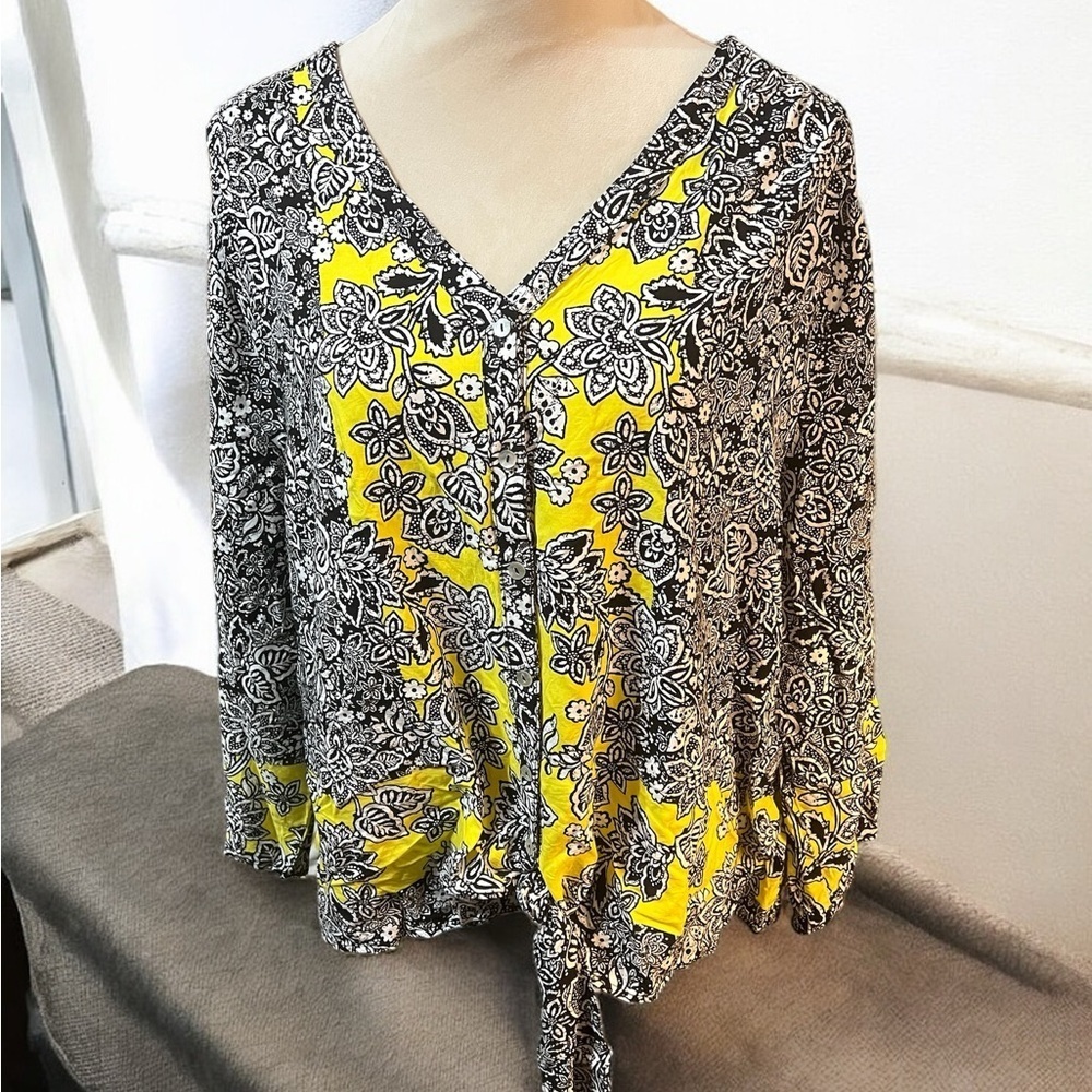 Ruby Rd Black and Yellow Relaxed Tie Front Blouse
